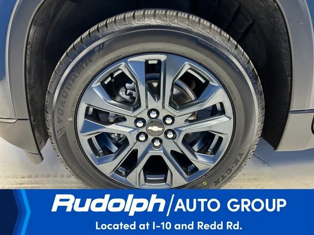 Used 2021 Chevrolet Traverse RS w/ LPO, Floor Liner Package image 38