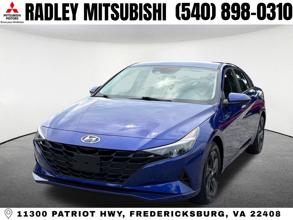 Used 2023 Hyundai Elantra SEL w/ Cargo Package