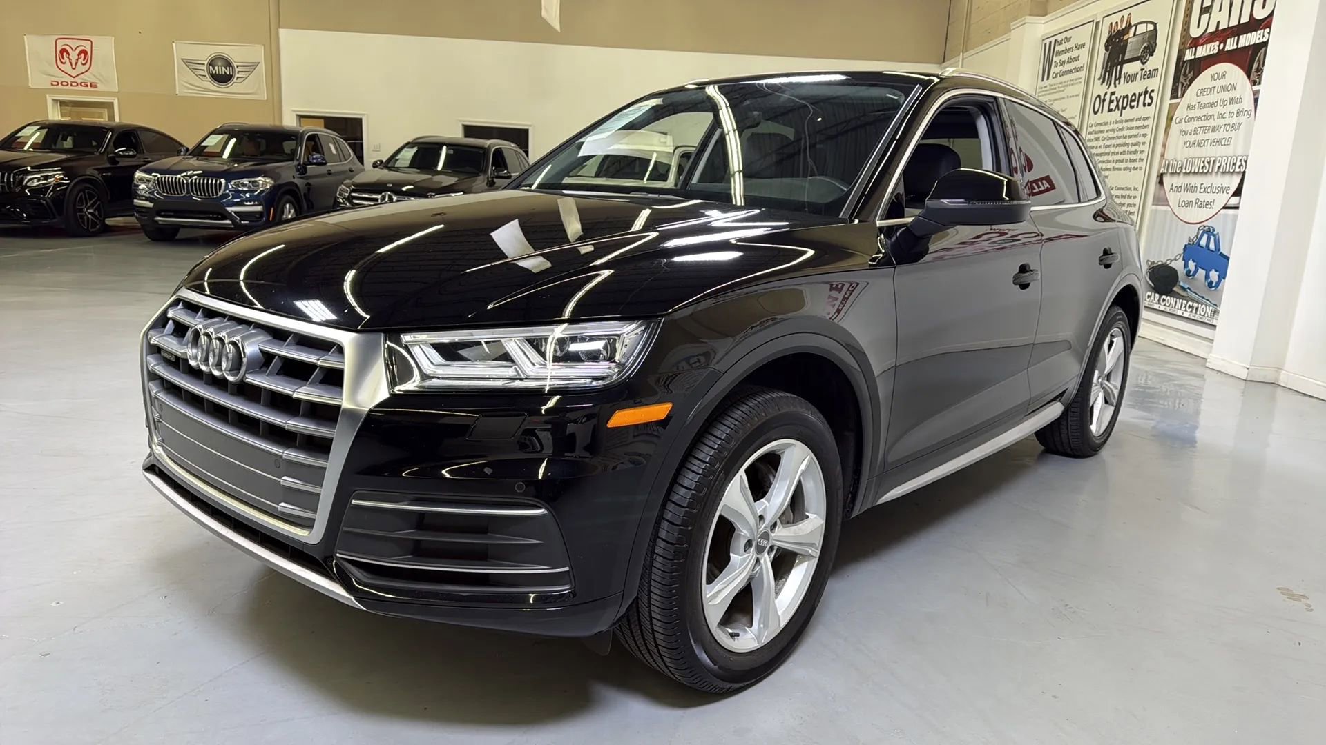Used 2020 Audi Q5 2.0T Premium Plus w/ Premium Plus Package image 4