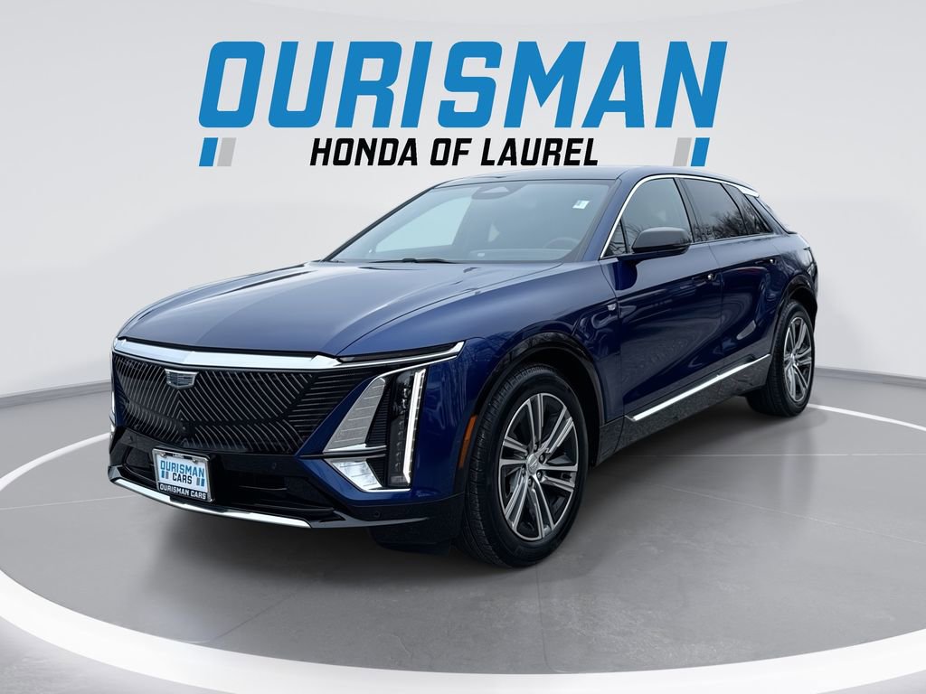Used 2024 Cadillac Lyriq Luxury image 1