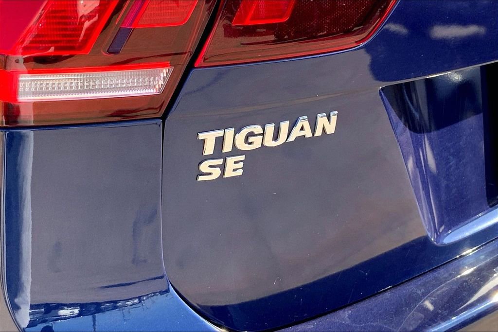 Used 2021 Volkswagen Tiguan SE w/ 3-Row Tiguan MDO Package image 8