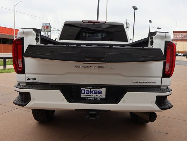 Used 2022 GMC Sierra 3500 Denali AWD/4WD image 18