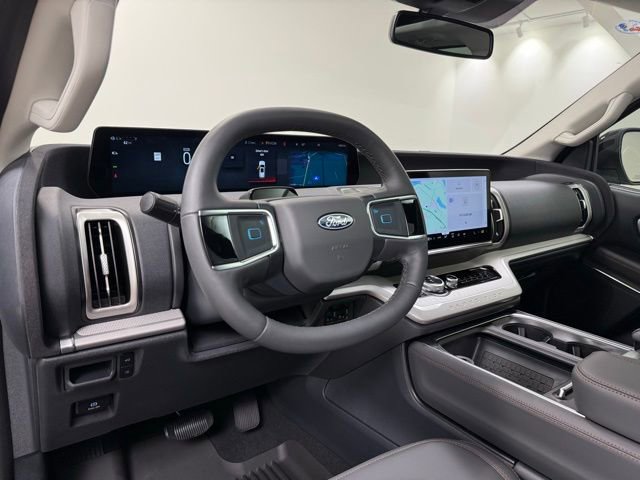 New 2025 Ford Expedition Max Active image 12