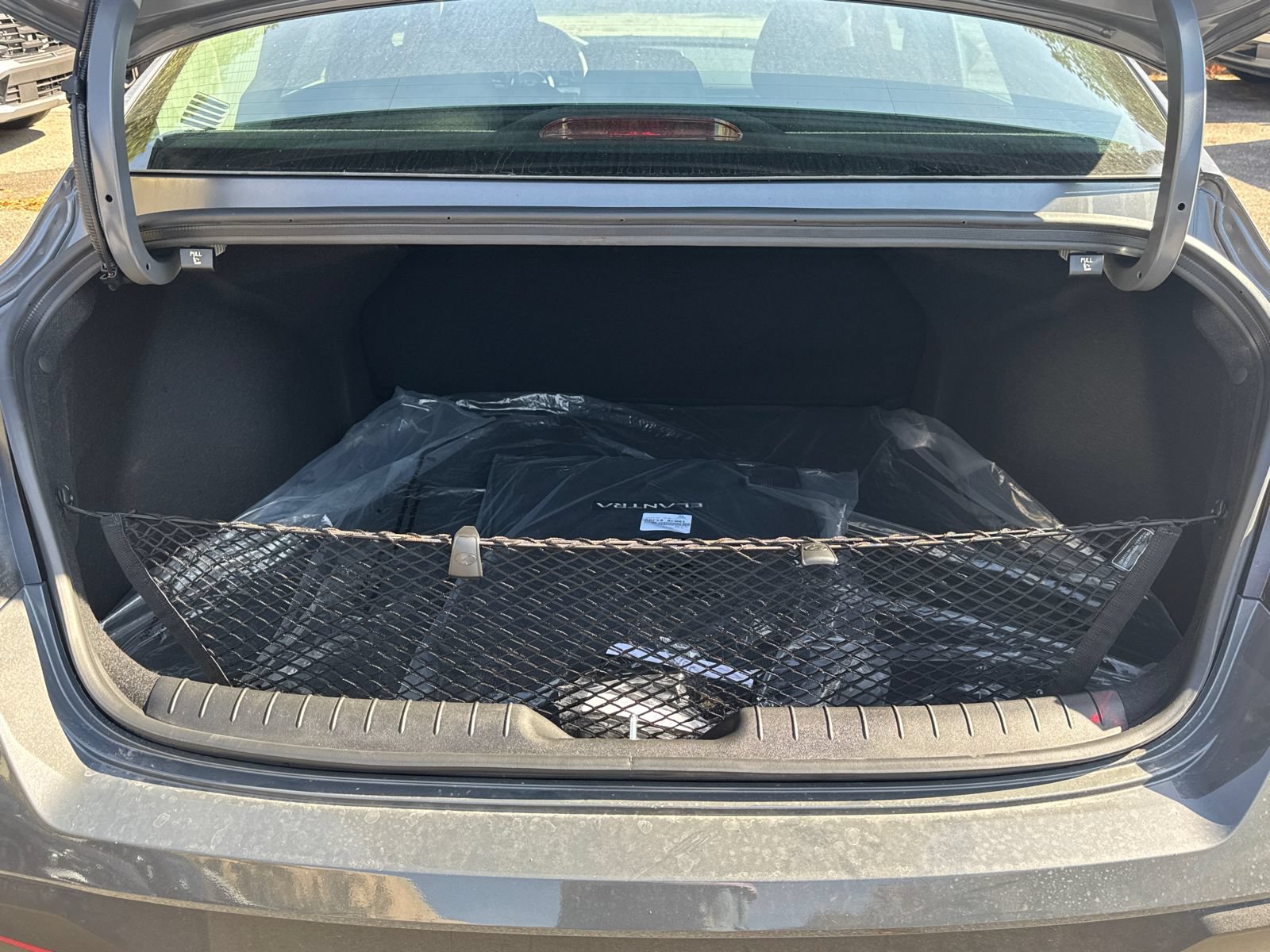 New 2026 Hyundai Elantra SE FWD image 19