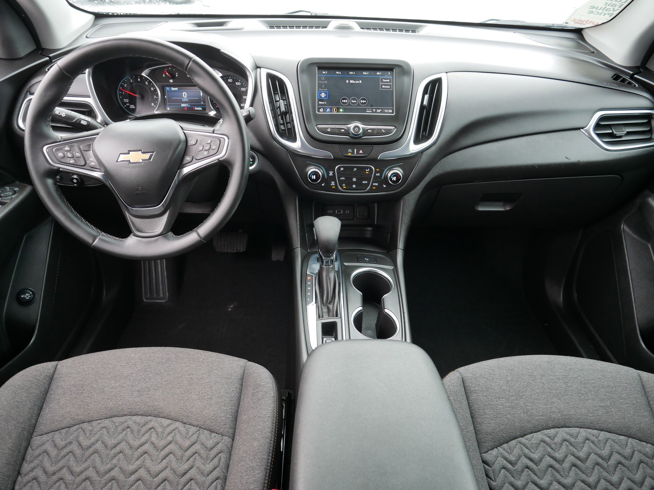 Used 2024 Chevrolet Equinox LT image 10
