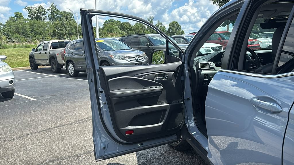 Used 2024 Honda Ridgeline RTL image 11