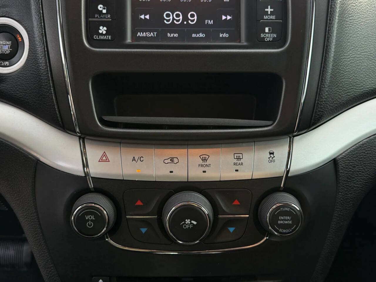Used 2020 Dodge Journey SE w/ SE Popular Equipment Group FWD image 21