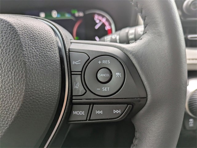 Used 2024 Toyota RAV4 XLE Premium image 28