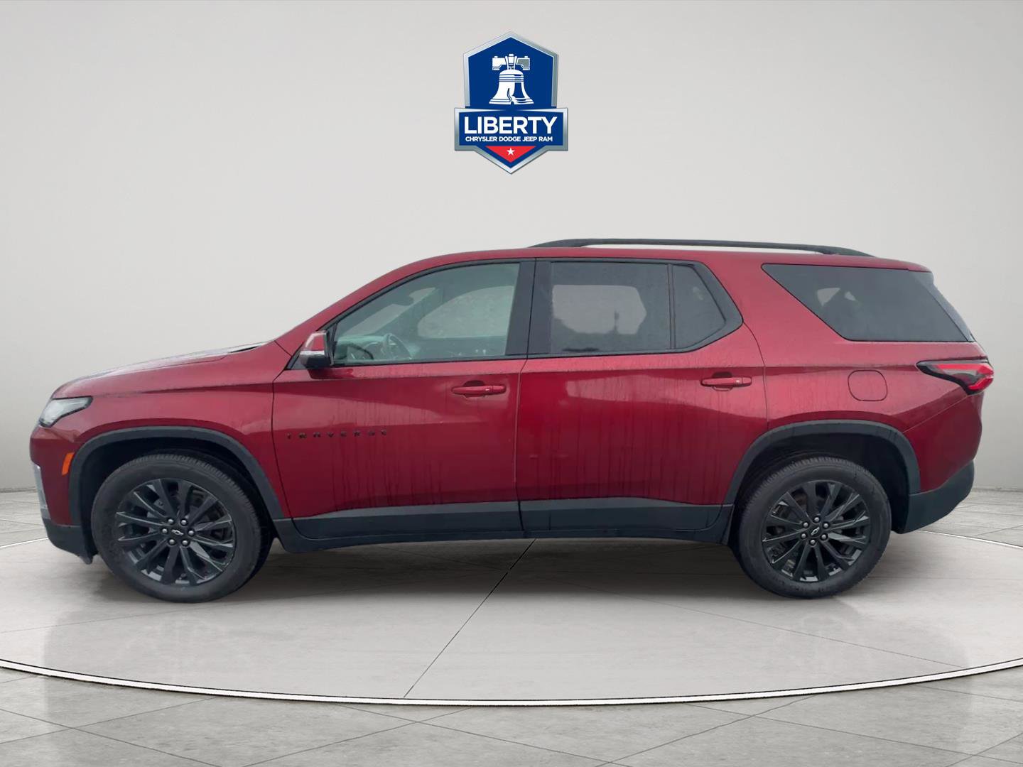 Used 2022 Chevrolet Traverse RS w/ LPO, Floor Liner Package AWD/4WD image 8