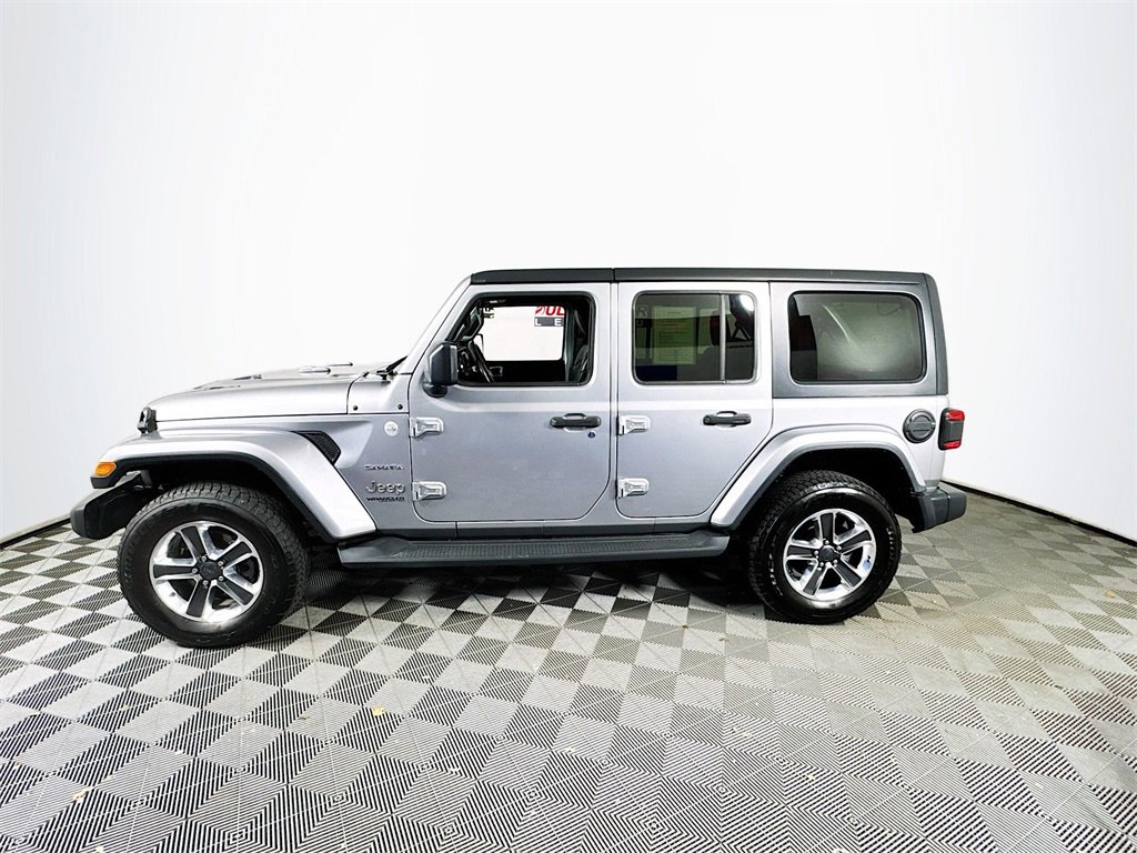 Used 2020 Jeep Wrangler Unlimited Sahara image 4