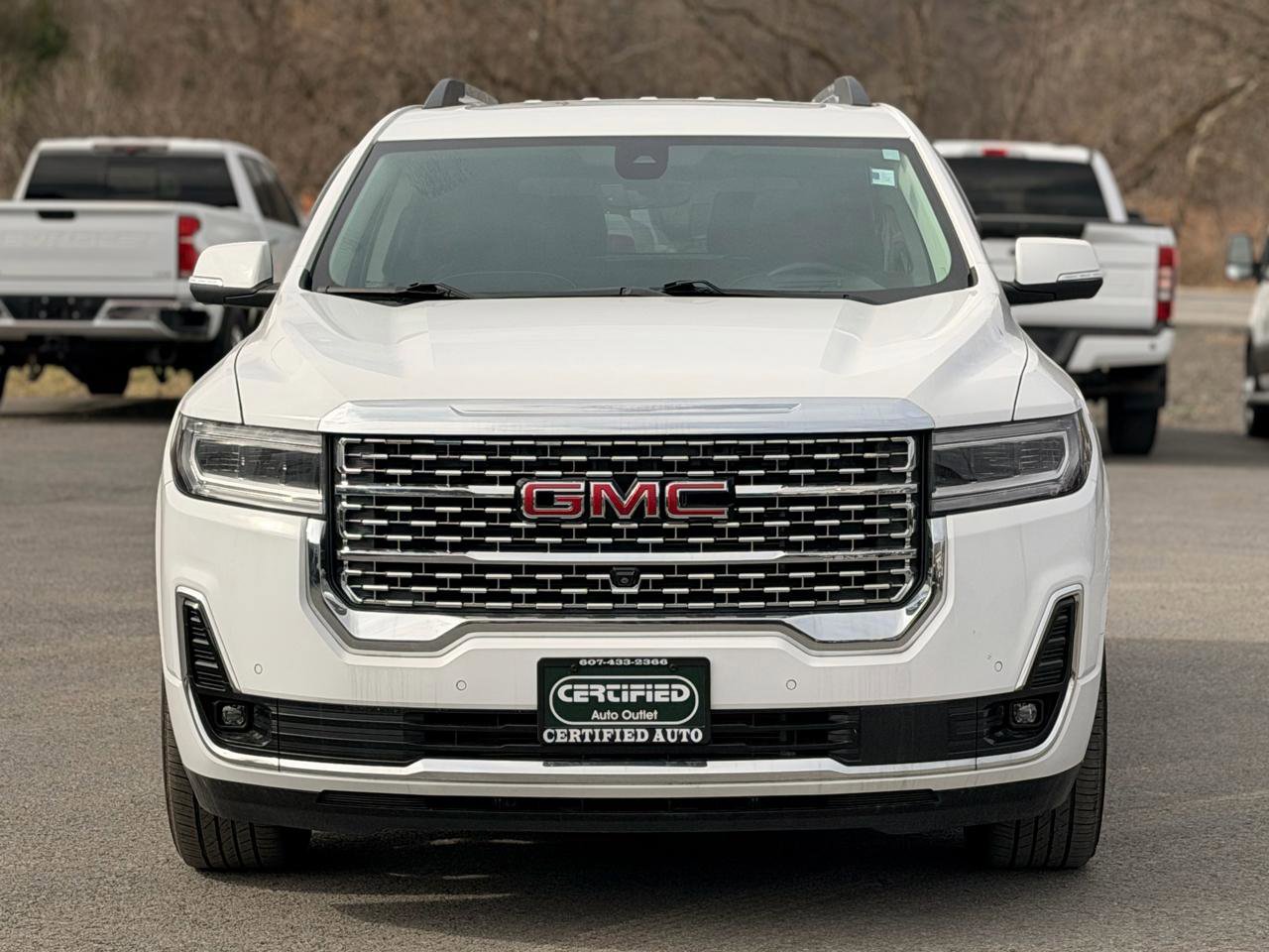 Used 2021 GMC Acadia Denali w/ GMC Pro Grade Package image 2