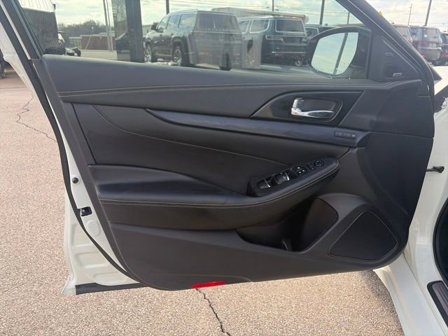 Used 2021 Nissan Maxima Platinum w/ Sport Mat Group image 31
