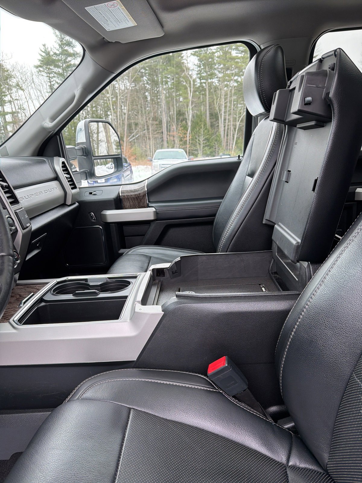 Certified 2019 Ford F350 Lariat w/ Lariat Ultimate Package image 19