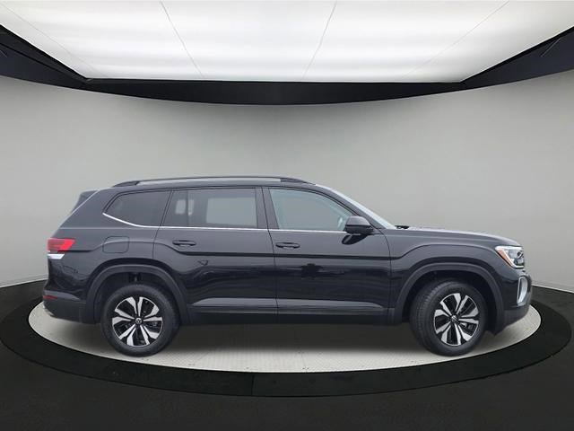 New 2026 Volkswagen Atlas SE image 8