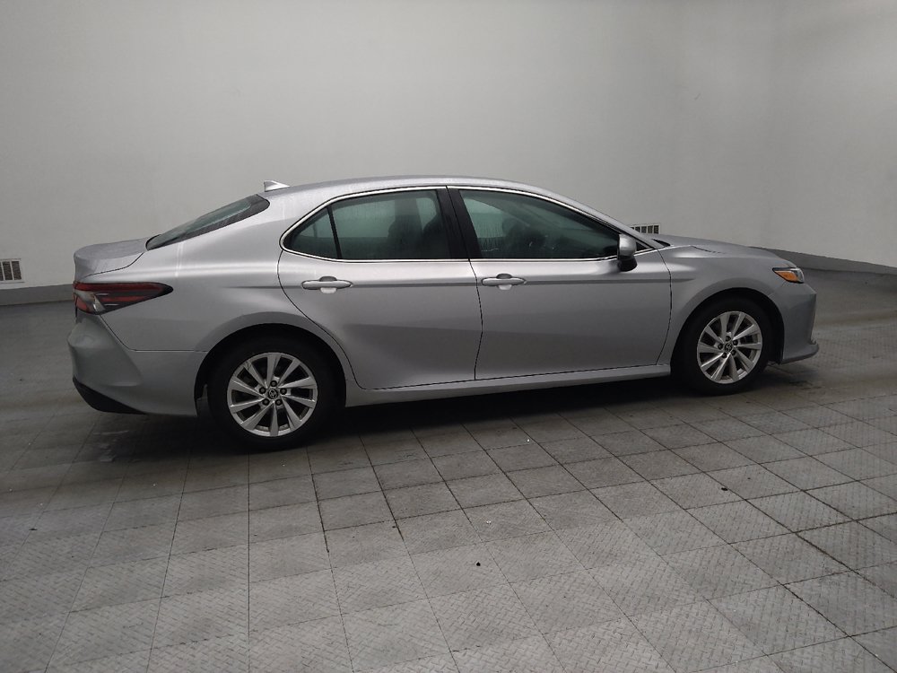 Used 2023 Toyota Camry LE FWD image 10
