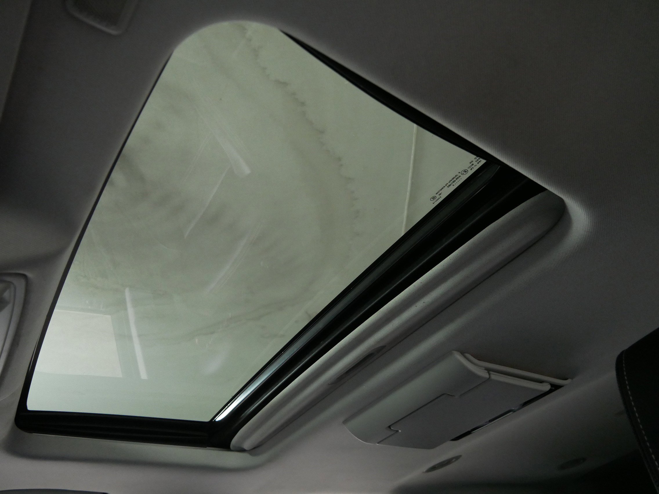 Used 2015 GMC Yukon Denali w/ Open Road Package image 31