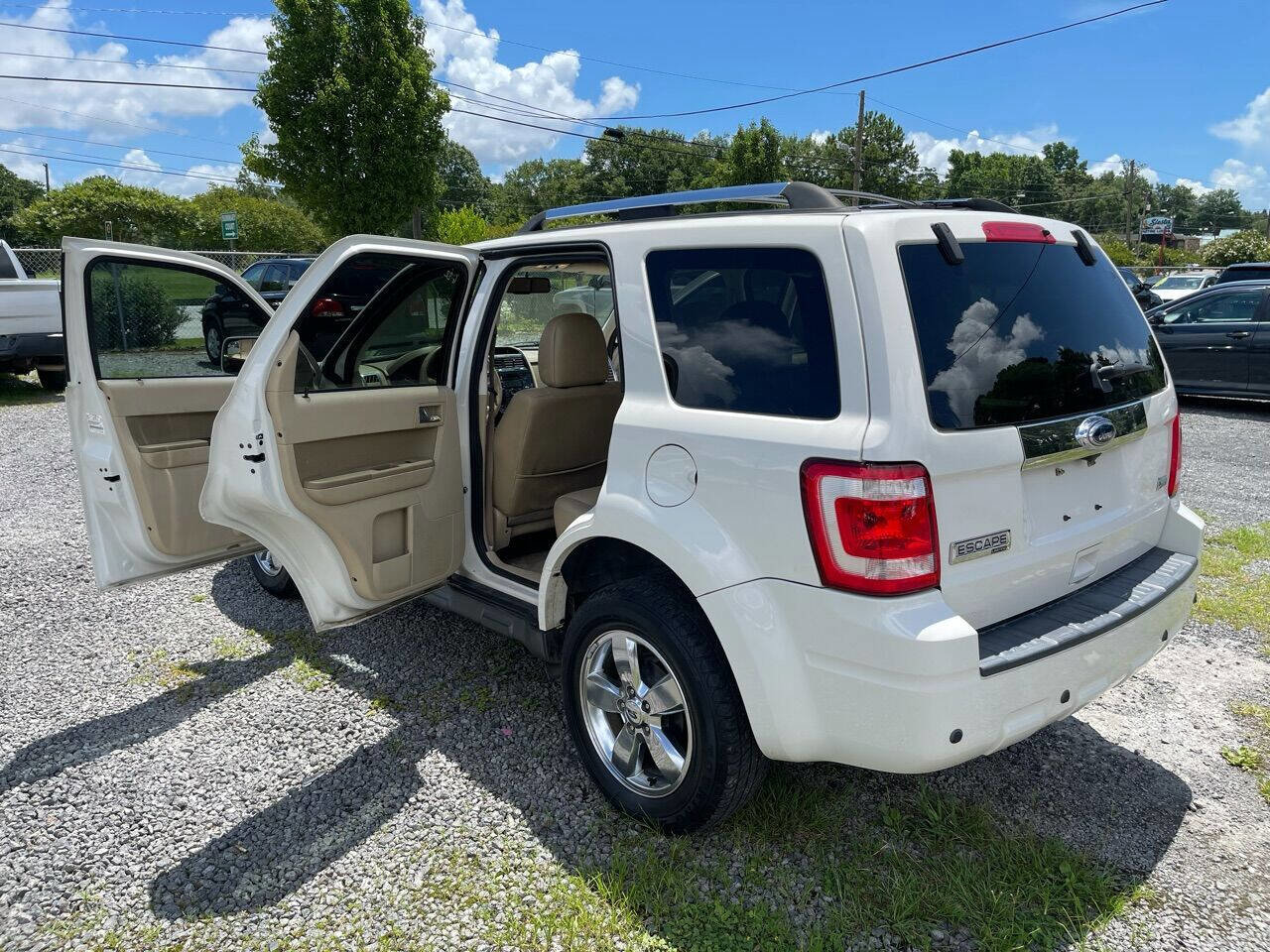 Used 2011 Ford Escape Limited w/ 302A Rapid Spec Order Code image 14