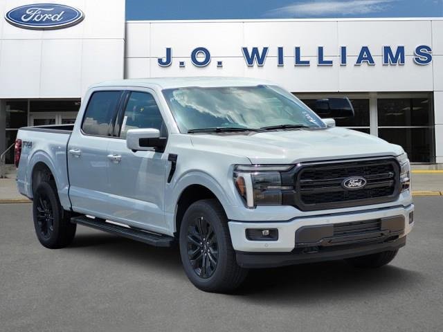 New 2025 Ford F150 Lariat w/ Equipment Group 501A Mid