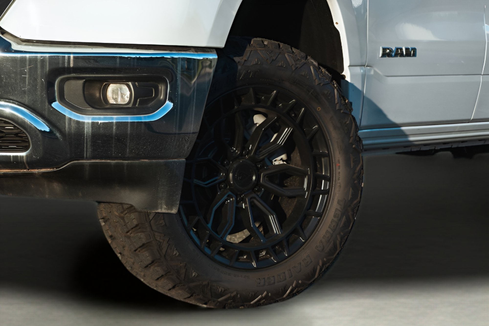 Used 2022 RAM 1500 Big Horn AWD/4WD image 8