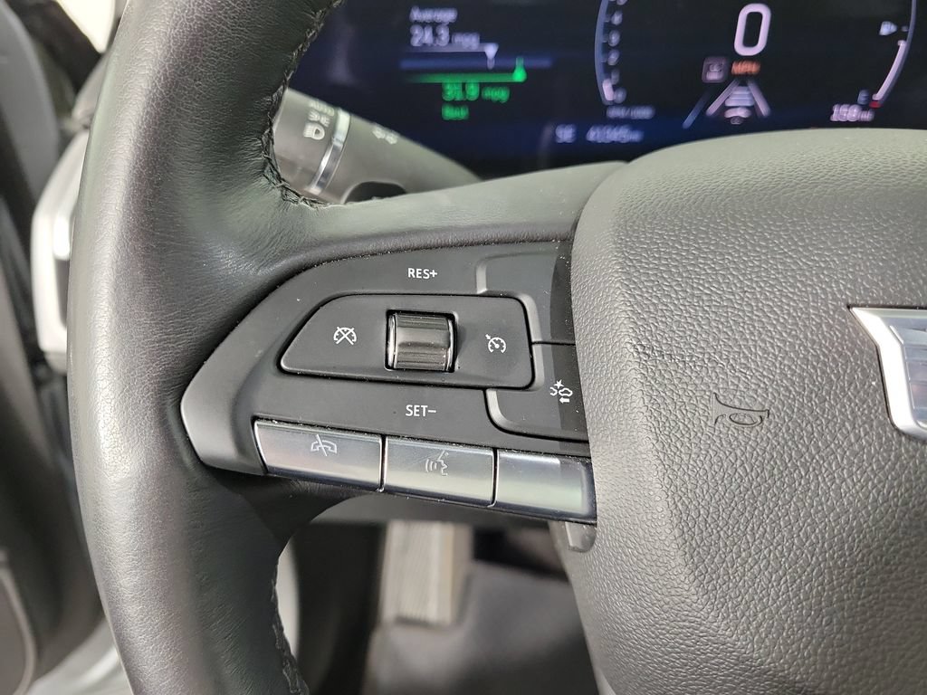 Certified 2025 Cadillac XT4 Premium Luxury FWD image 22