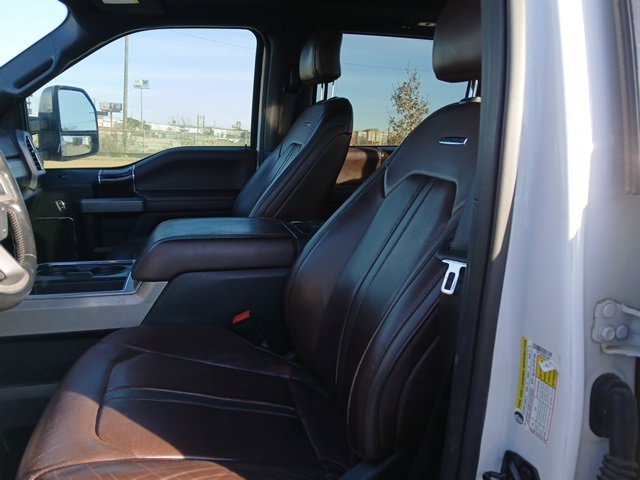 Used 2017 Ford F250 Platinum w/ Platinum Ultimate Package image 11
