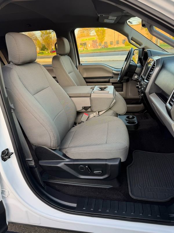 Used 2016 Ford F150 XLT w/ Equipment Group 302A Luxury image 13
