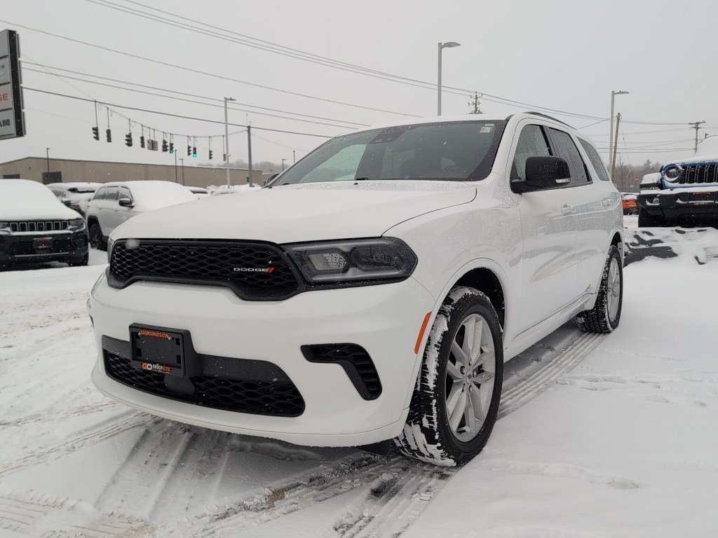Used 2024 Dodge Durango GT image 3