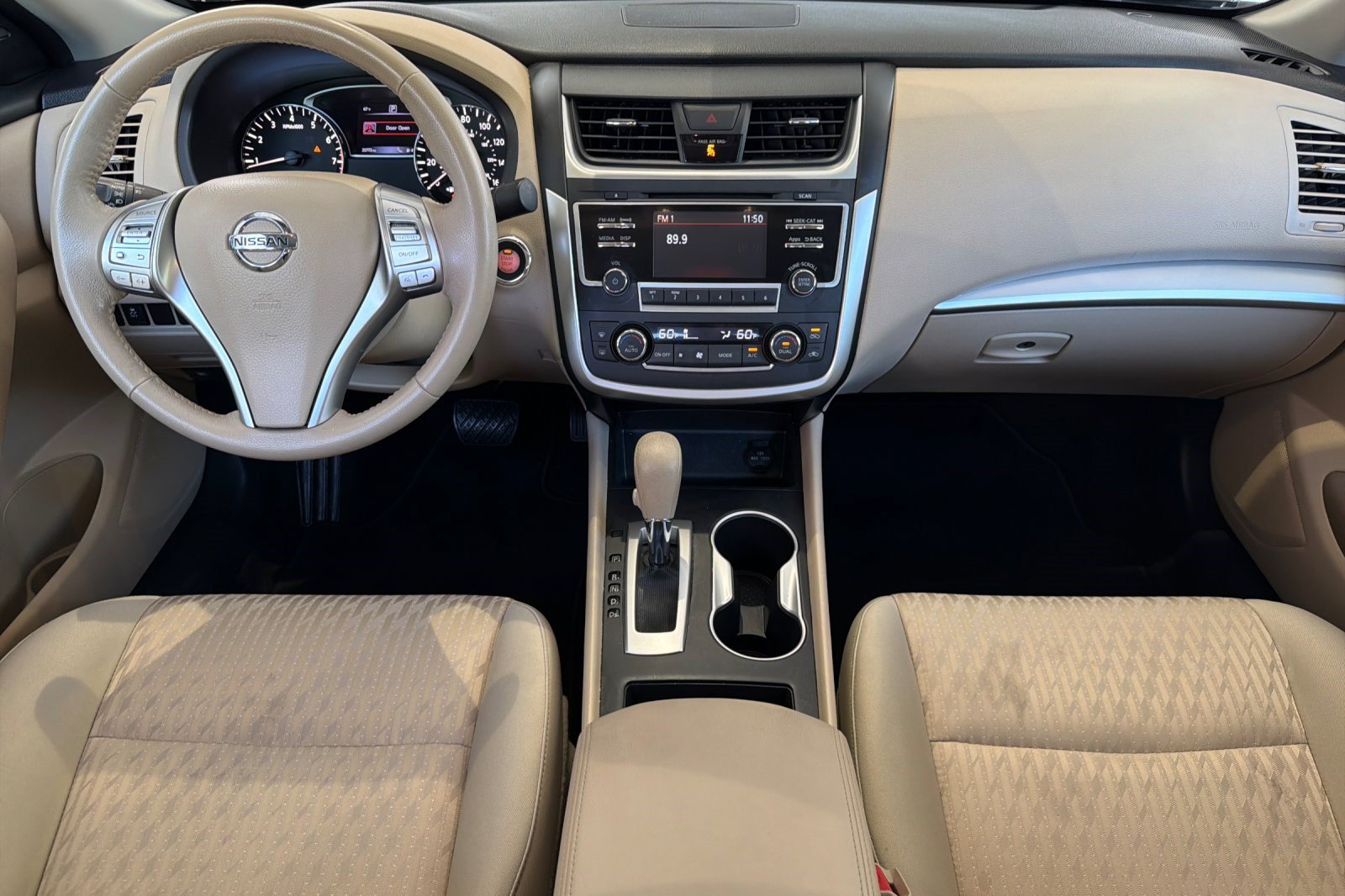 Used 2016 Nissan Altima 2.5 SV w/ Convenience Package FWD image 17