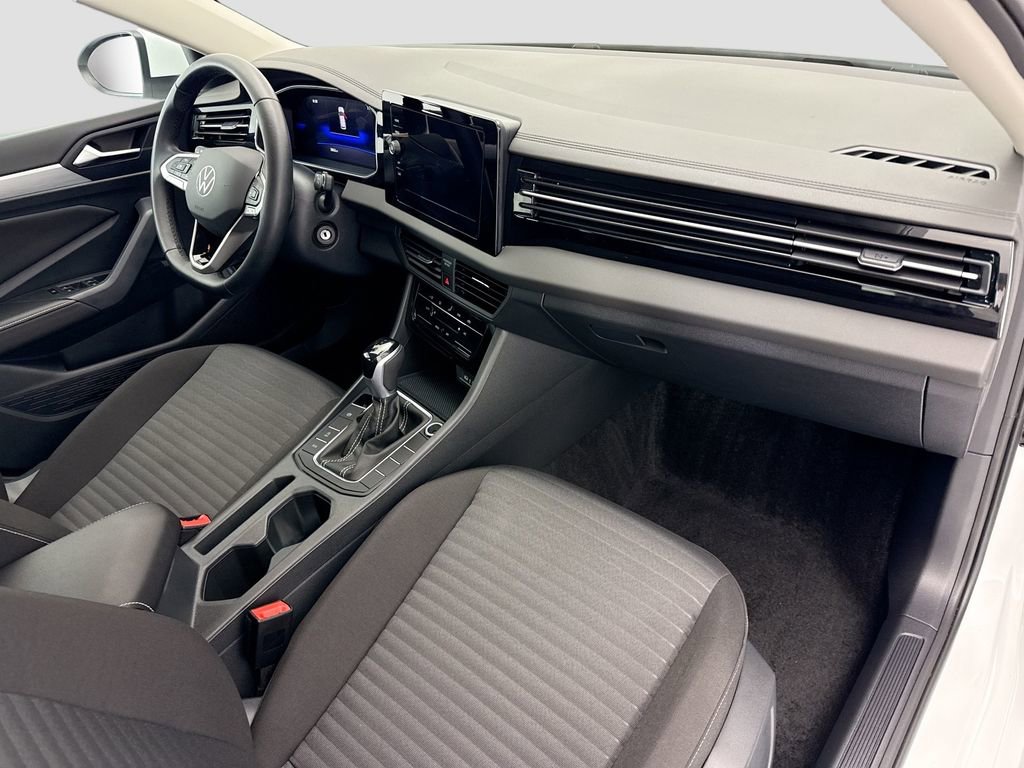 Used 2025 Volkswagen Jetta S image 15