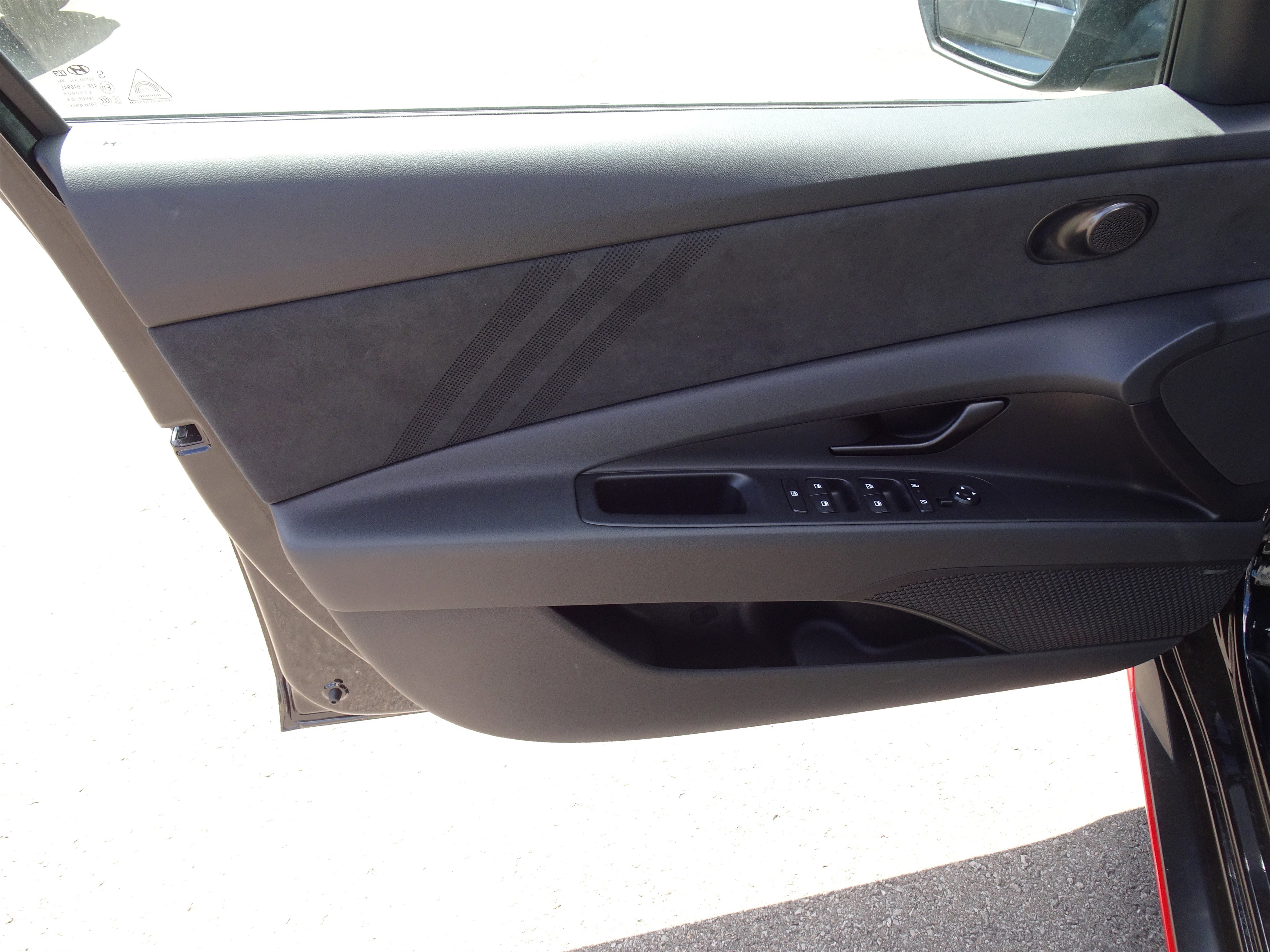 New 2025 Hyundai Elantra N image 11