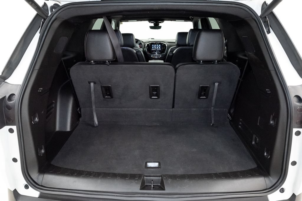 Used 2023 Chevrolet Traverse RS AWD/4WD image 35