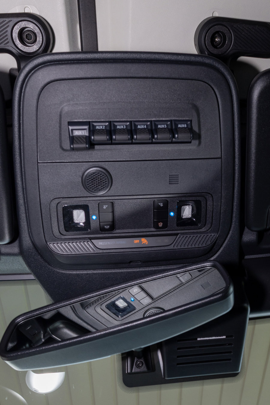 New 2025 Ford Bronco Badlands image 19