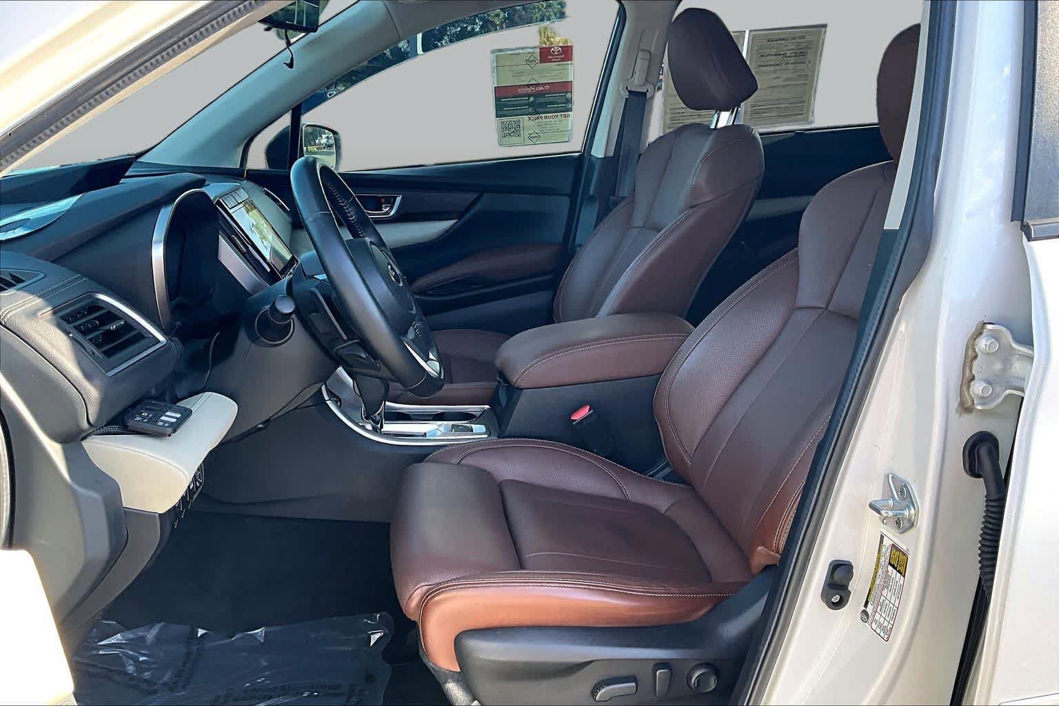 Used 2022 Subaru Ascent Touring AWD/4WD image 7