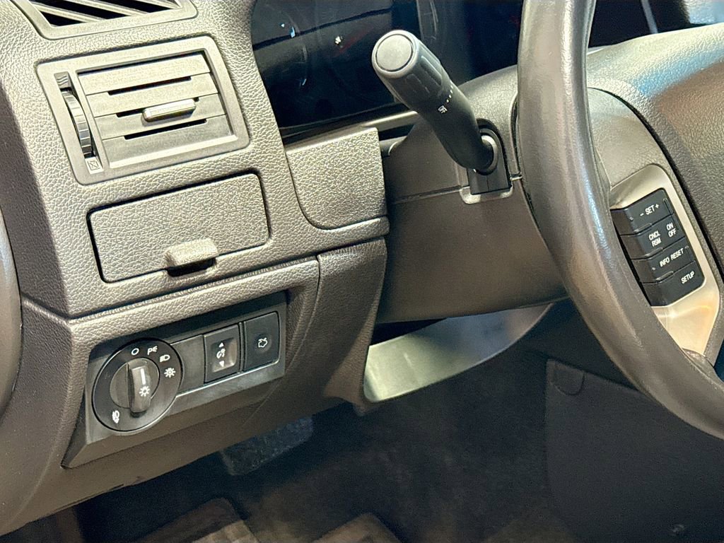Used 2012 Ford Fusion SEL FWD image 10