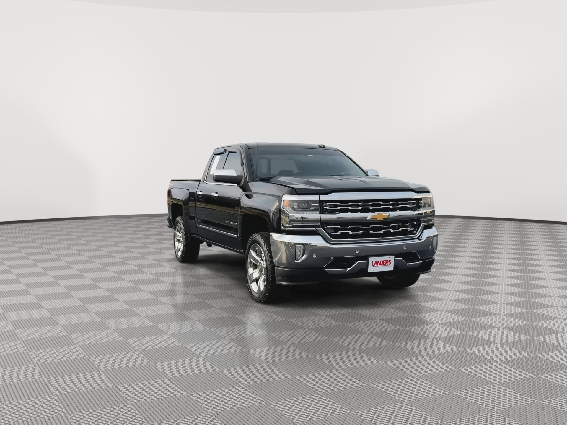Used 2016 Chevrolet Silverado 1500 LTZ w/ Sport Package image 3