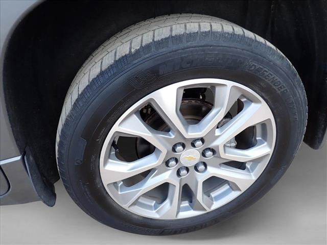 Used 2020 Chevrolet Traverse Premier w/ LPO, Floor Liner Package AWD/4WD image 7