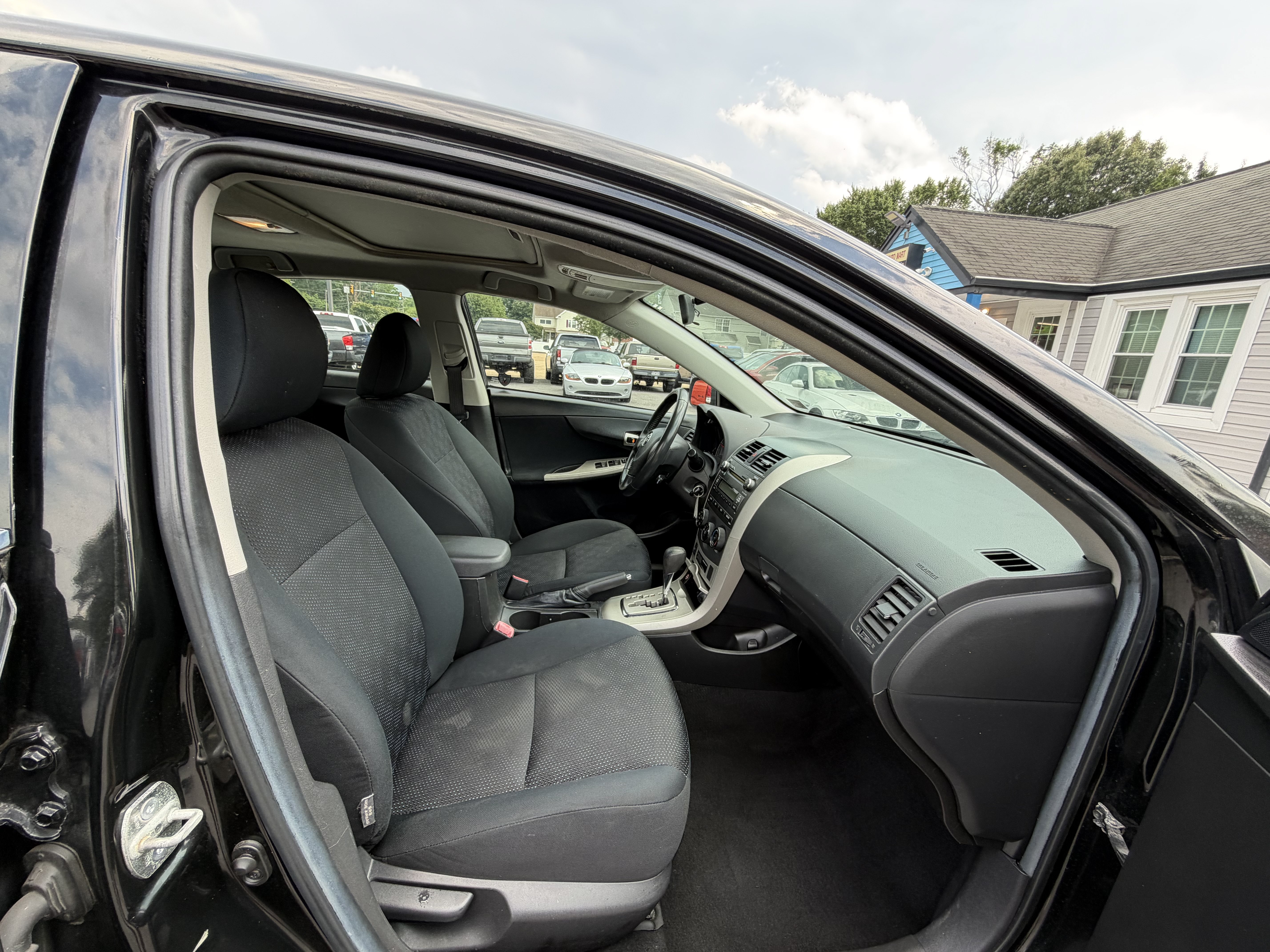 Used 2010 Toyota Corolla S FWD image 15