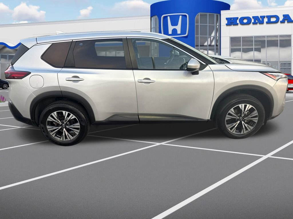 Used 2023 Nissan Rogue SV FWD image 10