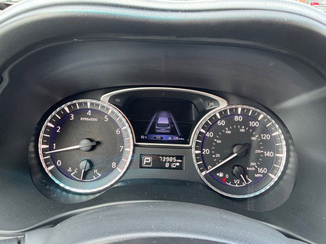 Used 2016 INFINITI QX60 Luxe w/ Deluxe Technology Package image 11