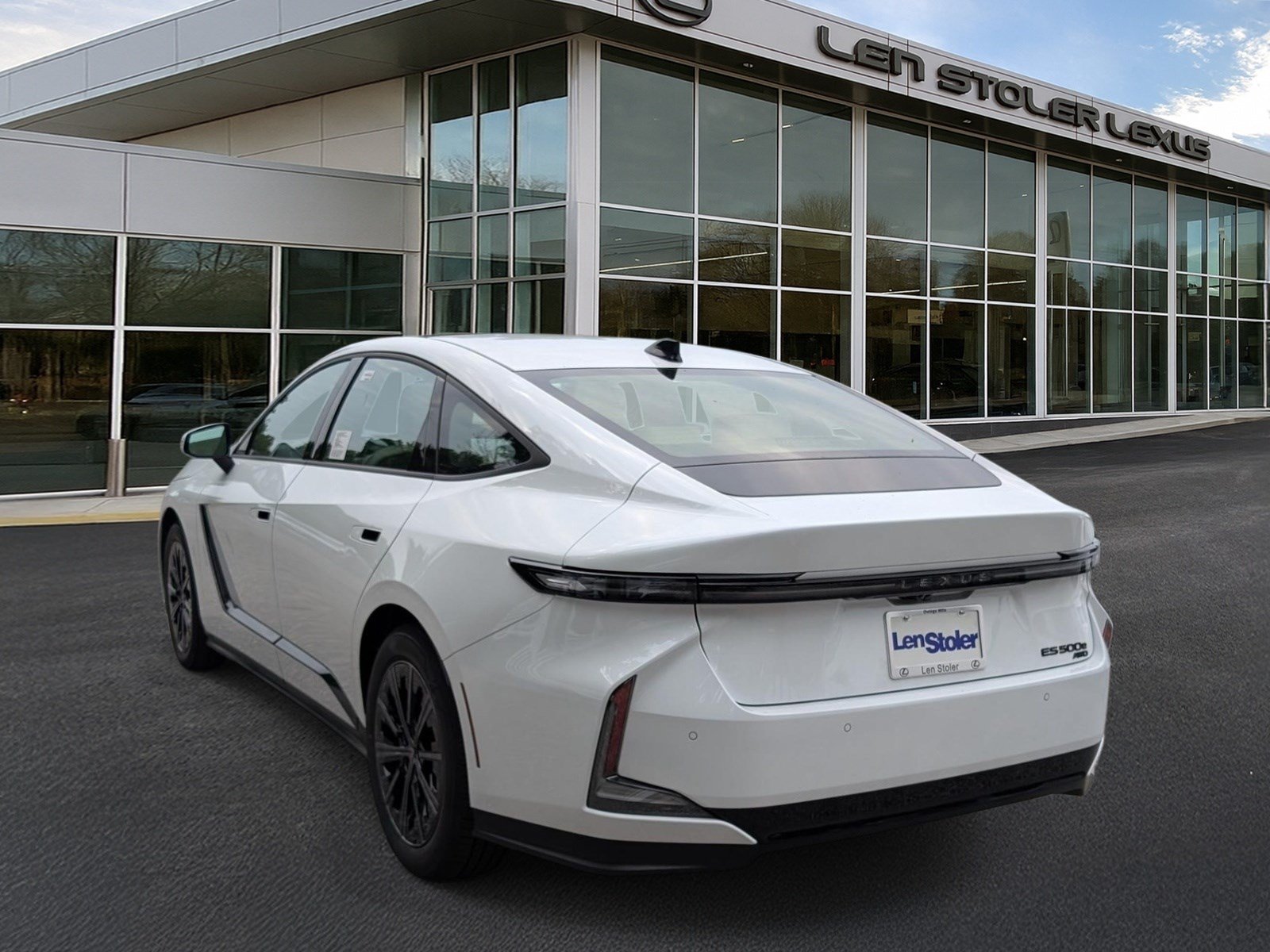 New 2026 Lexus ES 500e AWD/4WD image 3