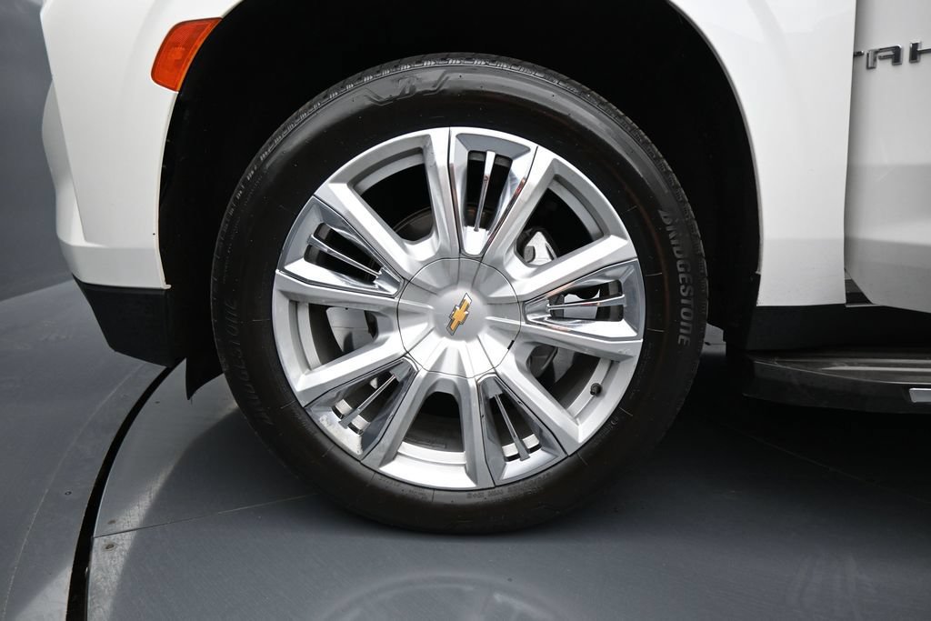 Used 2022 Chevrolet Tahoe High Country AWD/4WD image 33