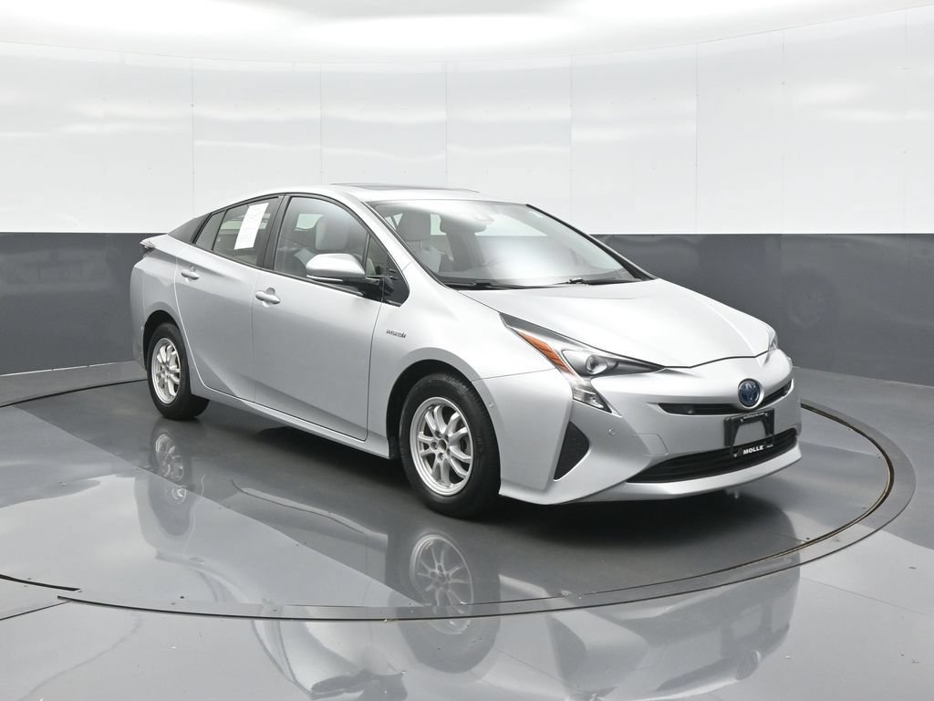 Certified 2018 Toyota Prius Four w/ Advanced Technology Package FWD image 1