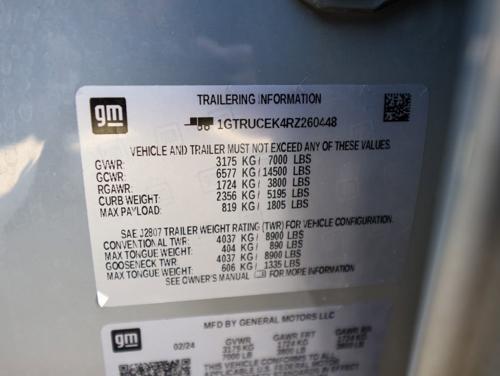 Used 2024 GMC Sierra 1500 Elevation image 32