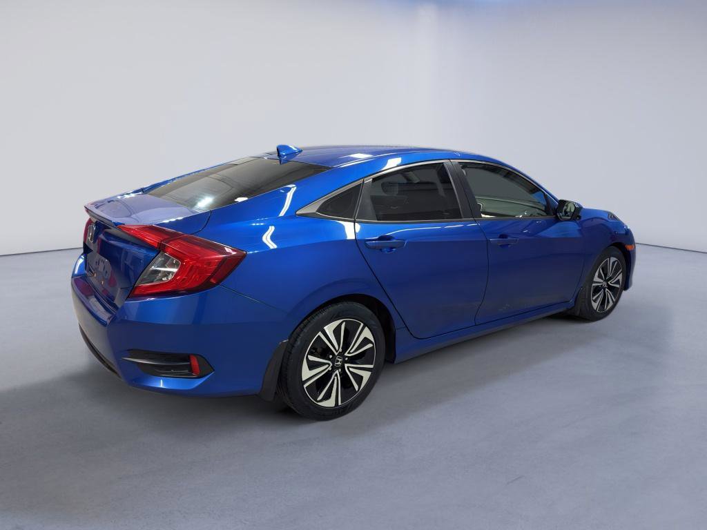 Used 2017 Honda Civic EX-T image 6