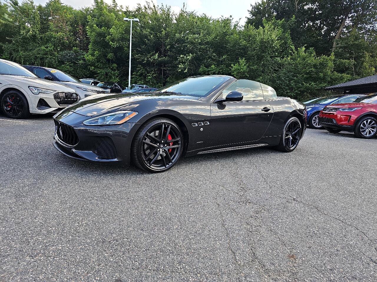 Used 2018 Maserati GranTurismo Sport image 8