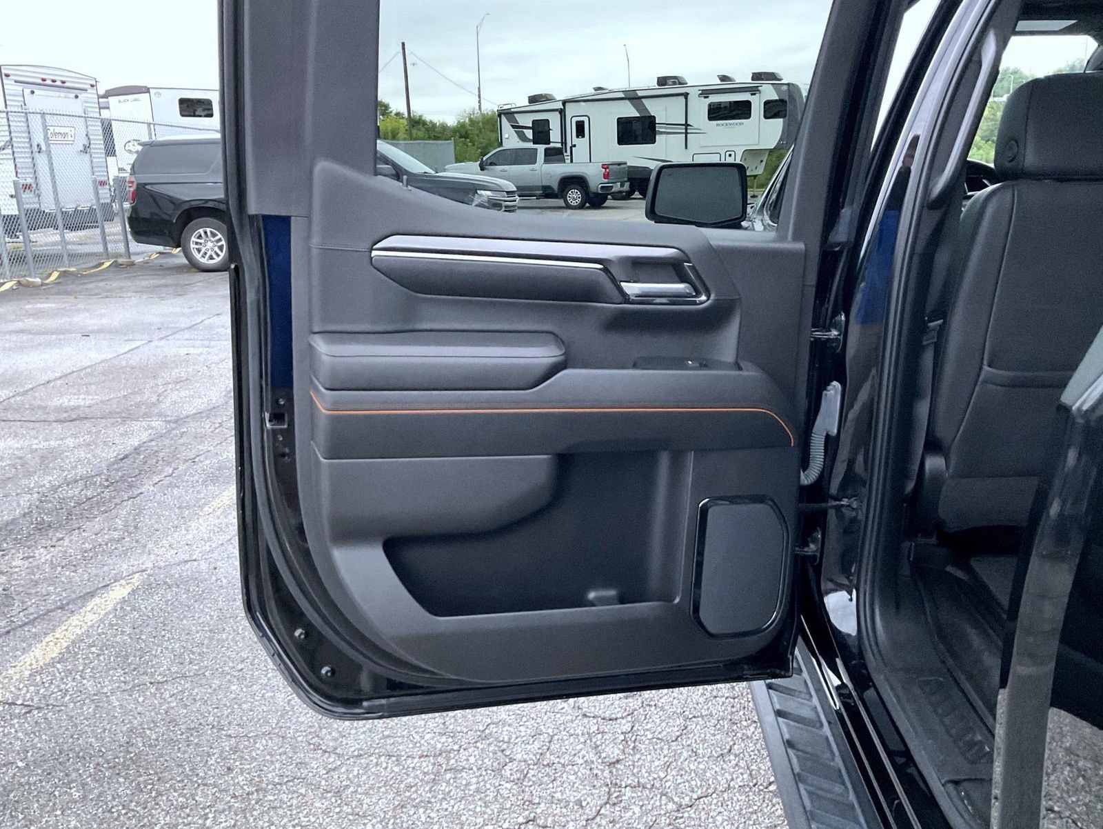 Certified 2024 GMC Sierra 1500 AT4 w/ Technology Package AWD/4WD image 20