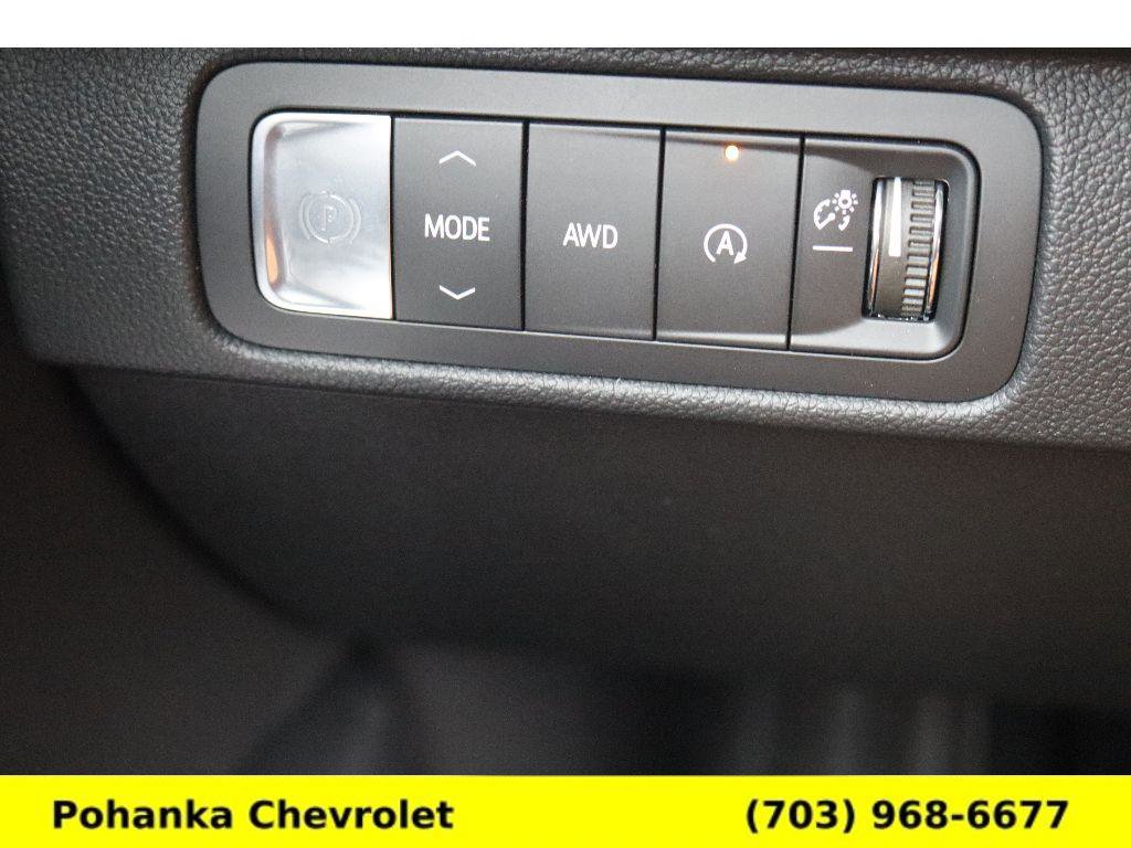 New 2026 Chevrolet Traverse LT w/ Driver Confidence Package image 19