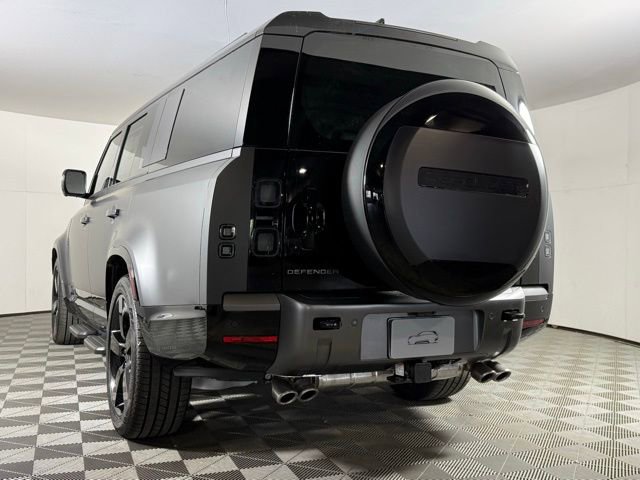 New 2026 Land Rover Defender 130 V8 image 4