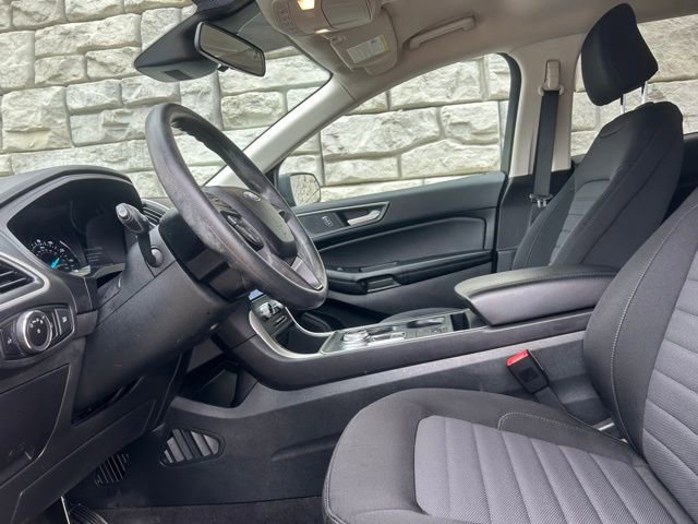 Used 2023 Ford Edge SE image 8