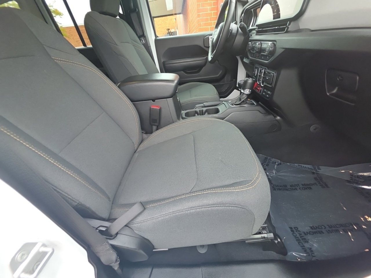 Used 2025 Jeep Wrangler Unlimited Sport AWD/4WD image 36